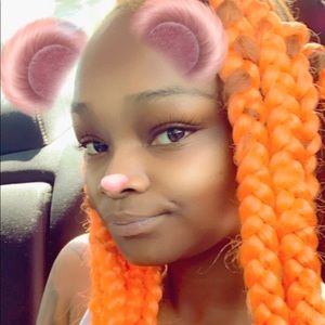 Meet your Posher, Jada